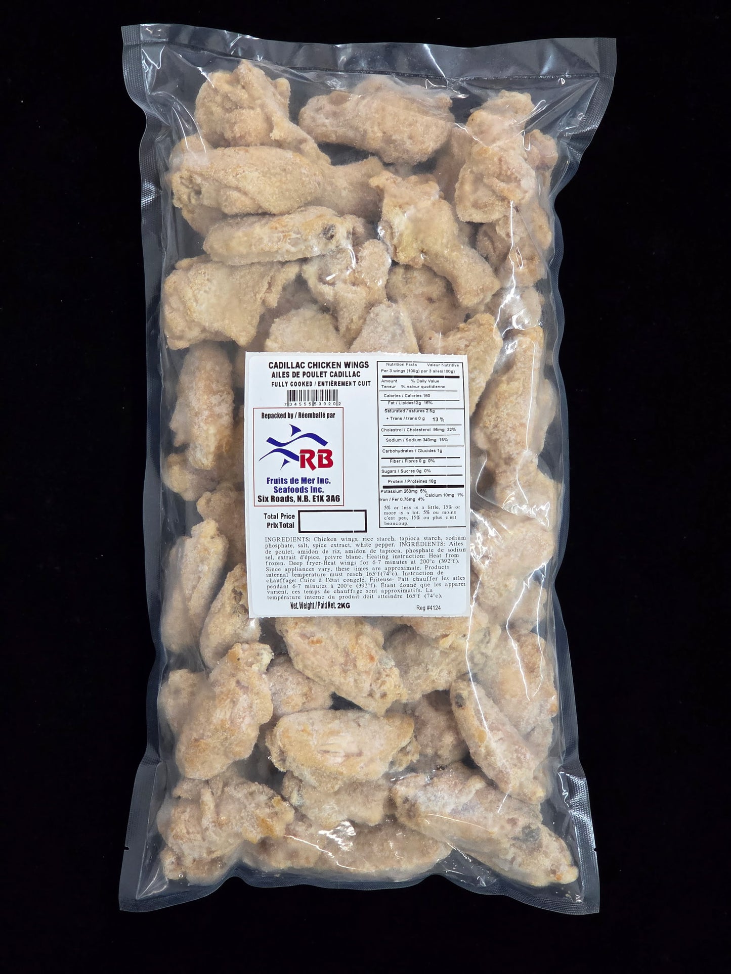 Seasoned chicken wings sprinkled with spices, cut into breaded and cooked - 2kg